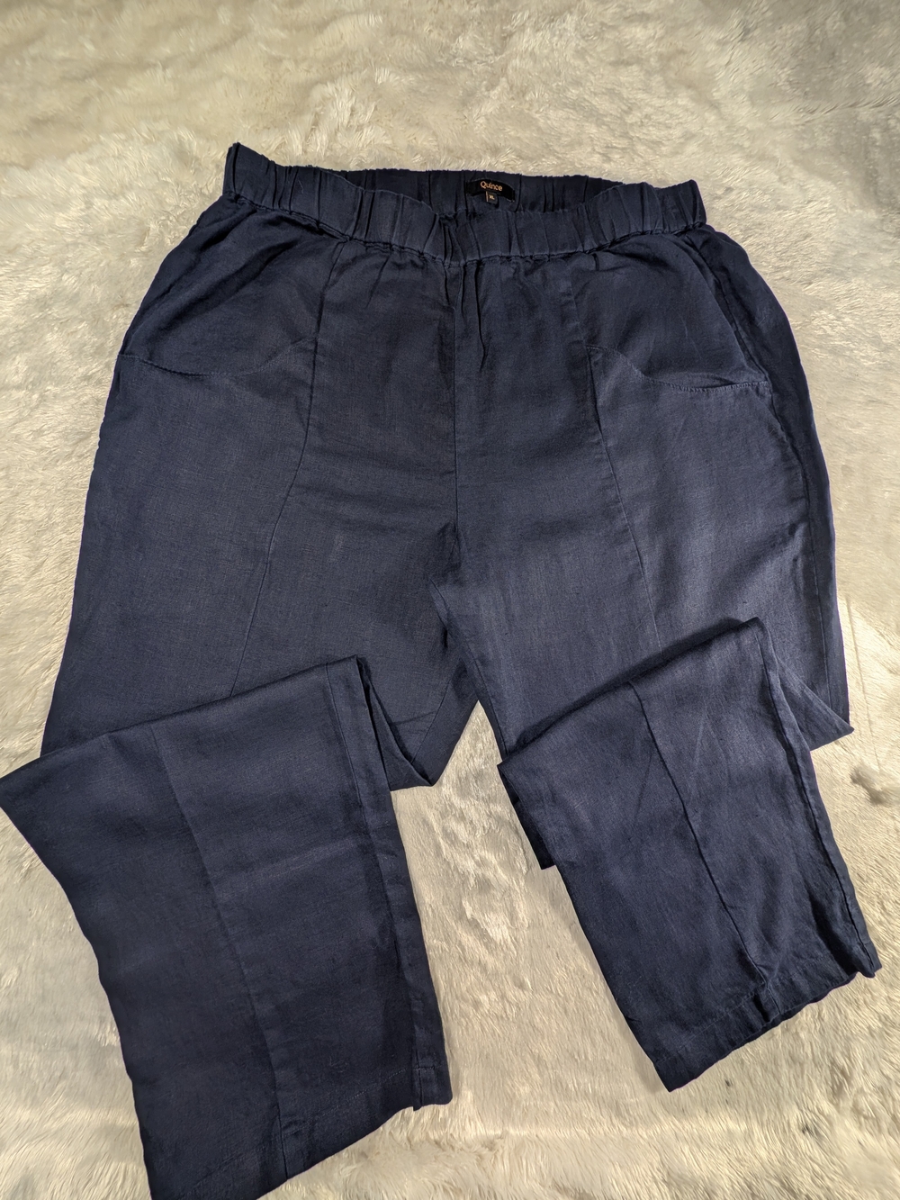 Quince Women' Navy Blue Elastic-Waist Linen Wide Leg Pants.